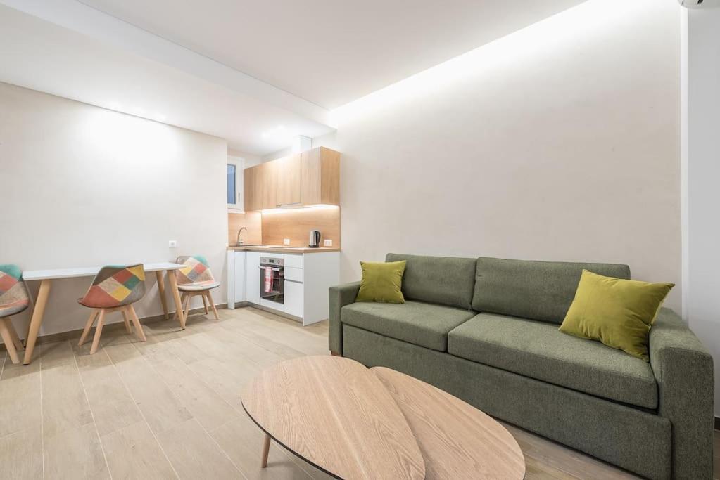 Elegant Apartment In 아테네 외부 사진